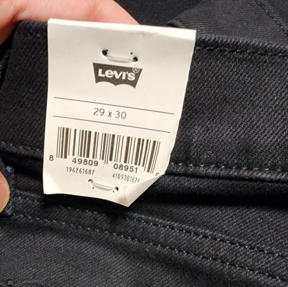 ✨️NWT✨️ Levi's Black 311 Skinny Shaping Skinny Jeans, Size 29 x 30 - Picture 6 of 7